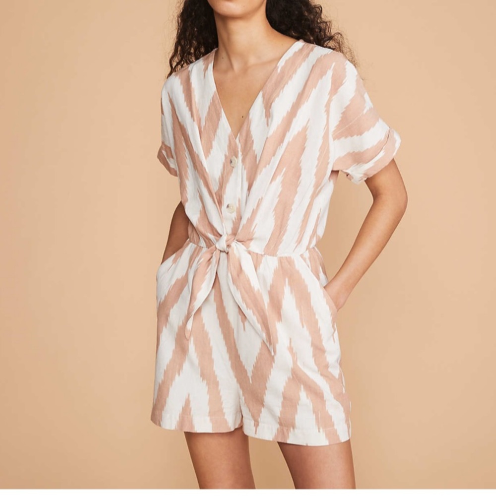 NWT LOFT Lou & Grey Ikat Tie Front Romper L/XL